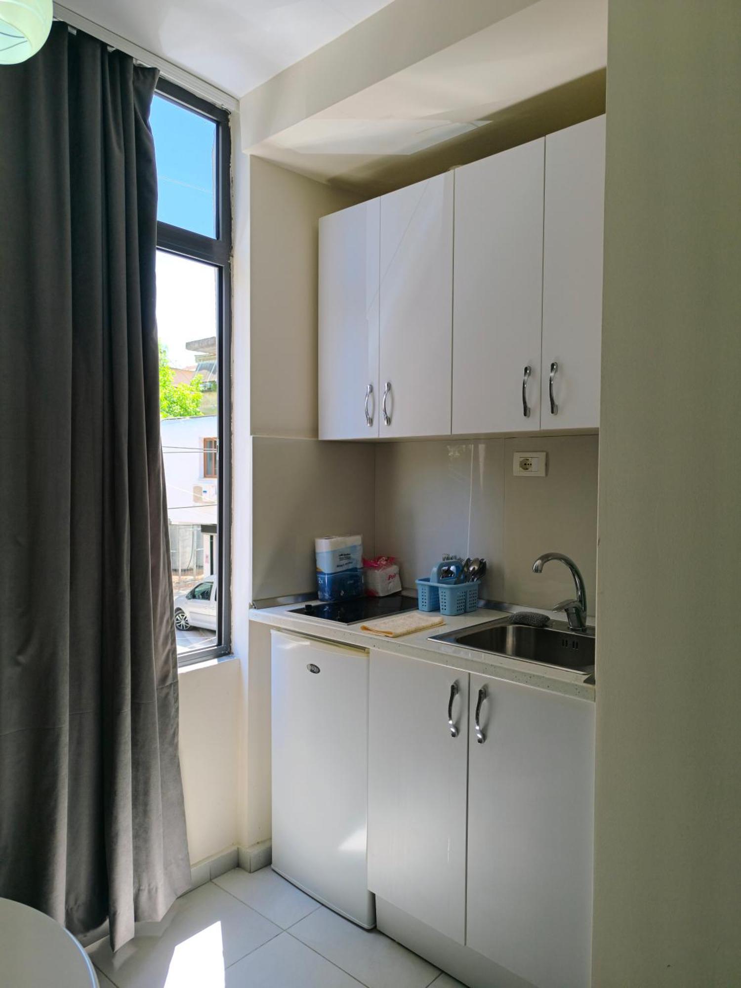 Urban Retreat Apartments Tirana Exteriör bild